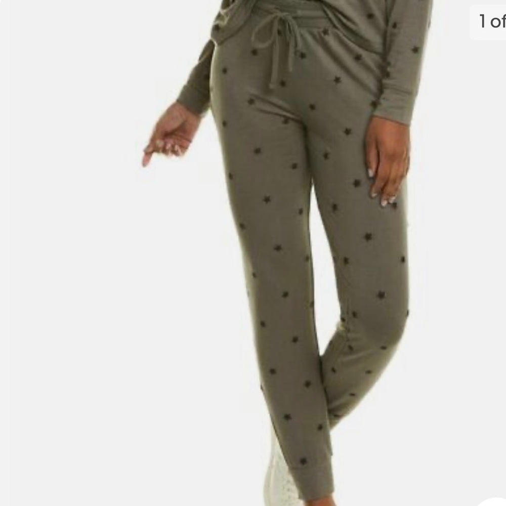 Splendid embroidered star joggers - Size XS